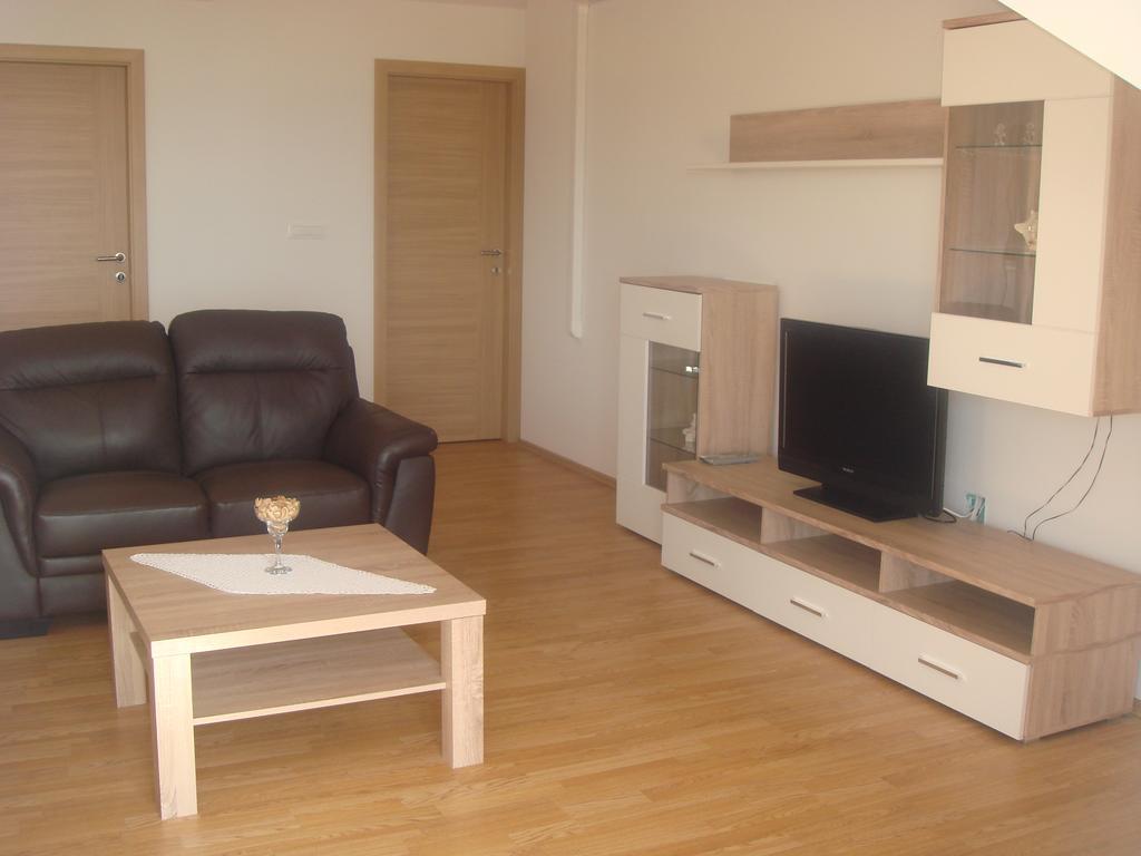 Apartments Jelicic Selce Exteriér fotografie